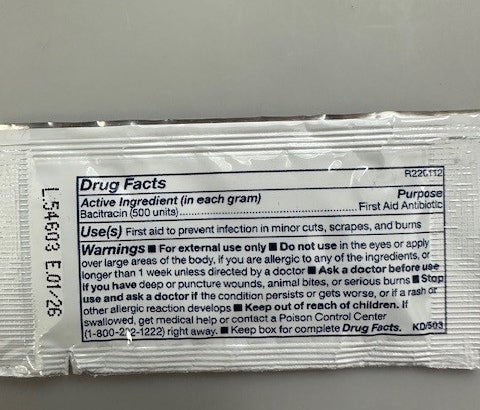 Bacitracin Ointment 0.9G - Sands Canada